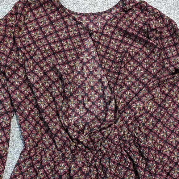 Women's FOREVER 21 Burgundy/Black, Chiffon Long Sleeve Romper; Open Back; Size M - Picture 3 of 5